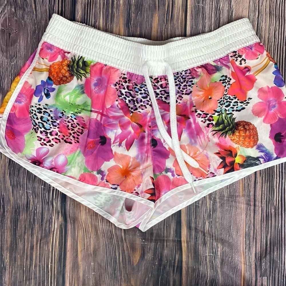 Op Woman’s Swim Shots